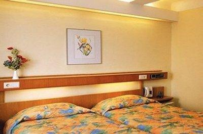 Hotel Zurich Luxembourg Bagian luar foto